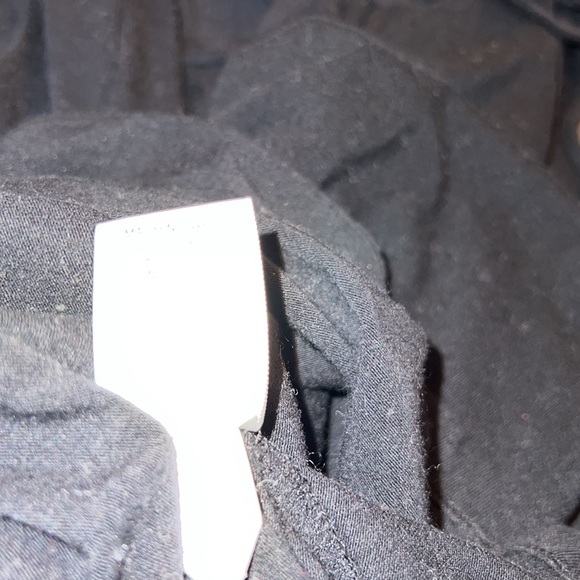 Deep V Neck - Picture 4 of 4